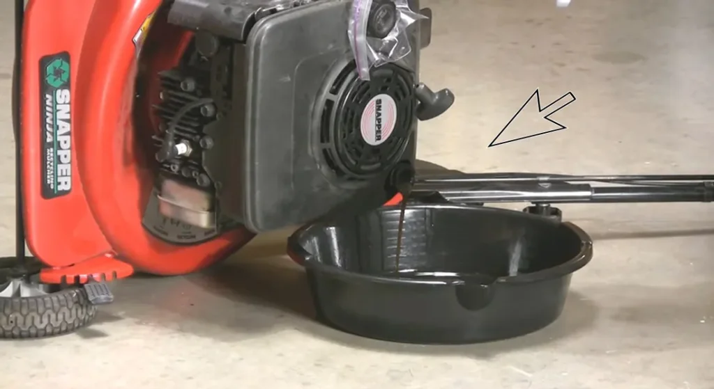 How to Change Oil in Your Lawn Mower Without a Drain Plug