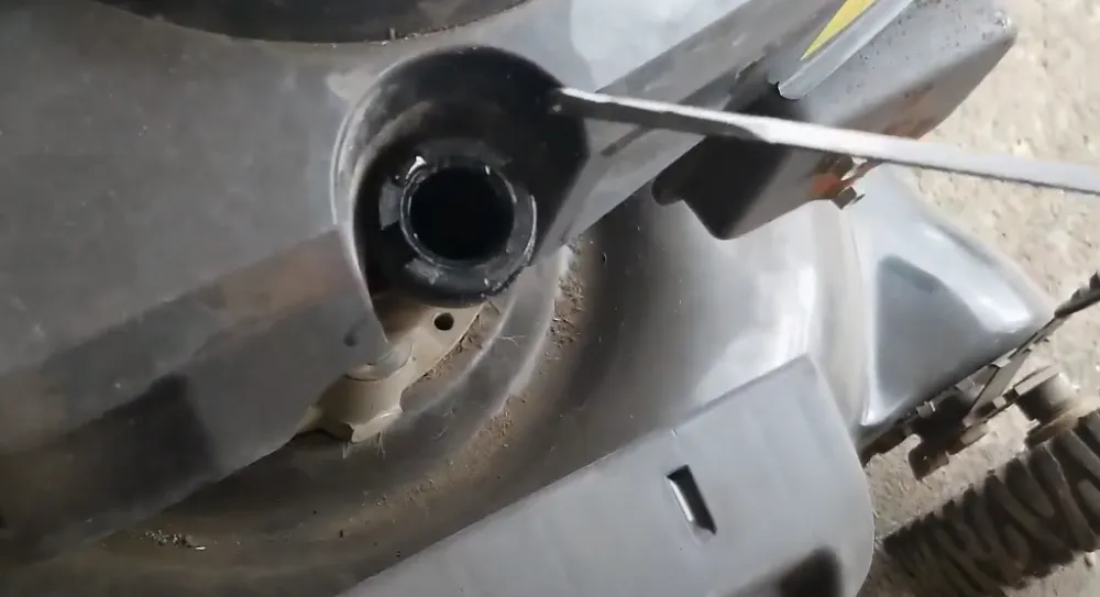 Damaged Engine Oil