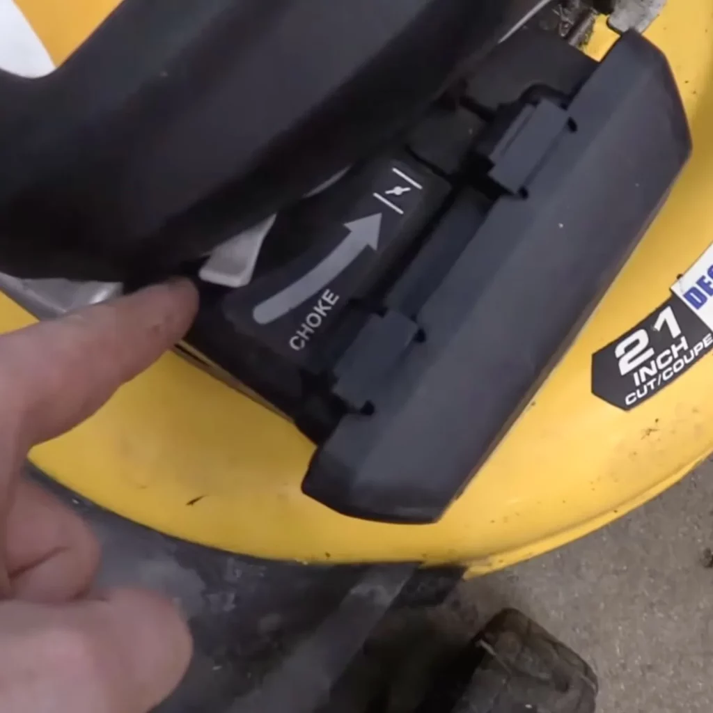 Where Is the Choke on A Lawn Mower? 